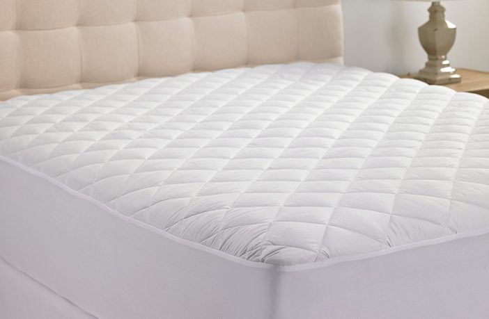 Hypoallergenic Quilted Stretch-to-Fit Mattress Pad By Hanna Kay Clyne 10 Year